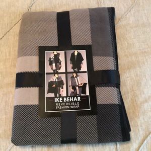 Reversible Fashion Wrap